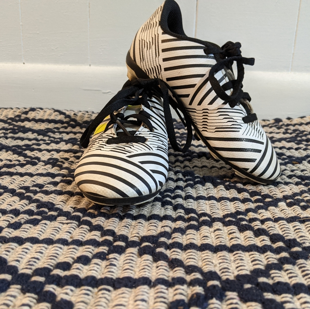Adidas Nemeziz 17.4 - size 11 white/black/yellow